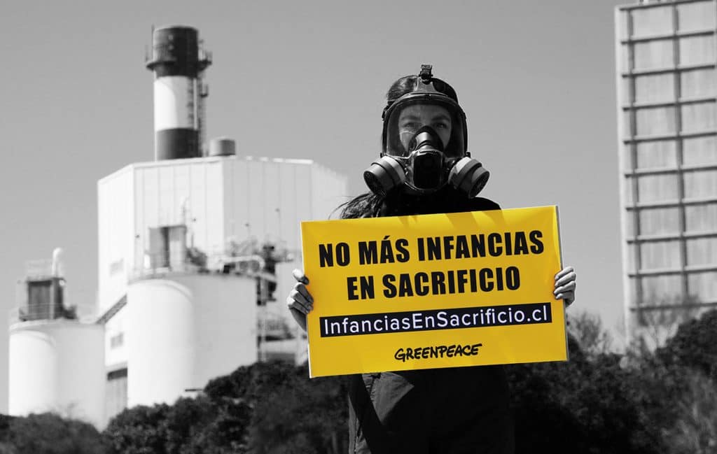 Crisis en Quintero y Puchuncaví: Greenpeace y AIDA exigen paralización industrial inmediata tras intoxicación de casi 200 personas