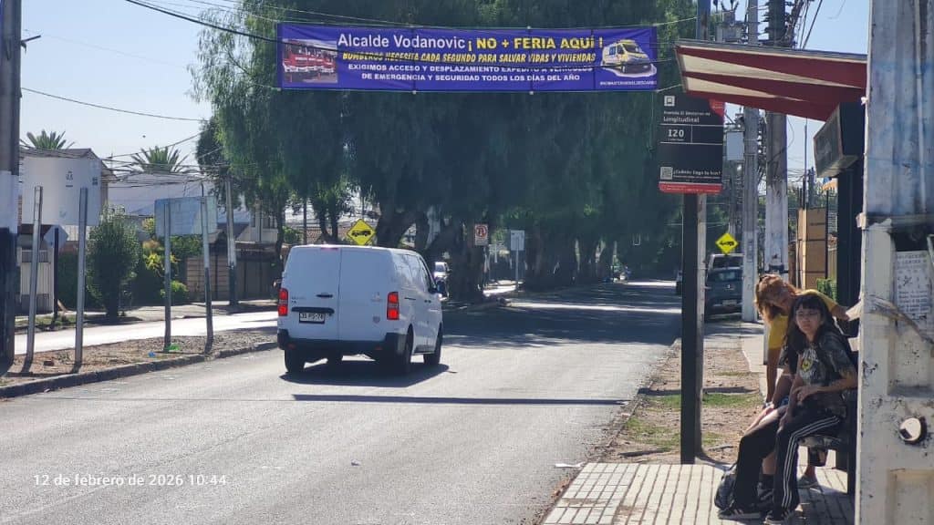 Vecinos de El Descanso rechazan el regreso de la feria libre: «Llevamos 25 años siendo una zona de sacrificio ambiental»