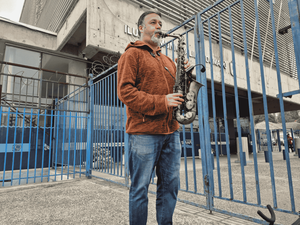 James Moore, Músico