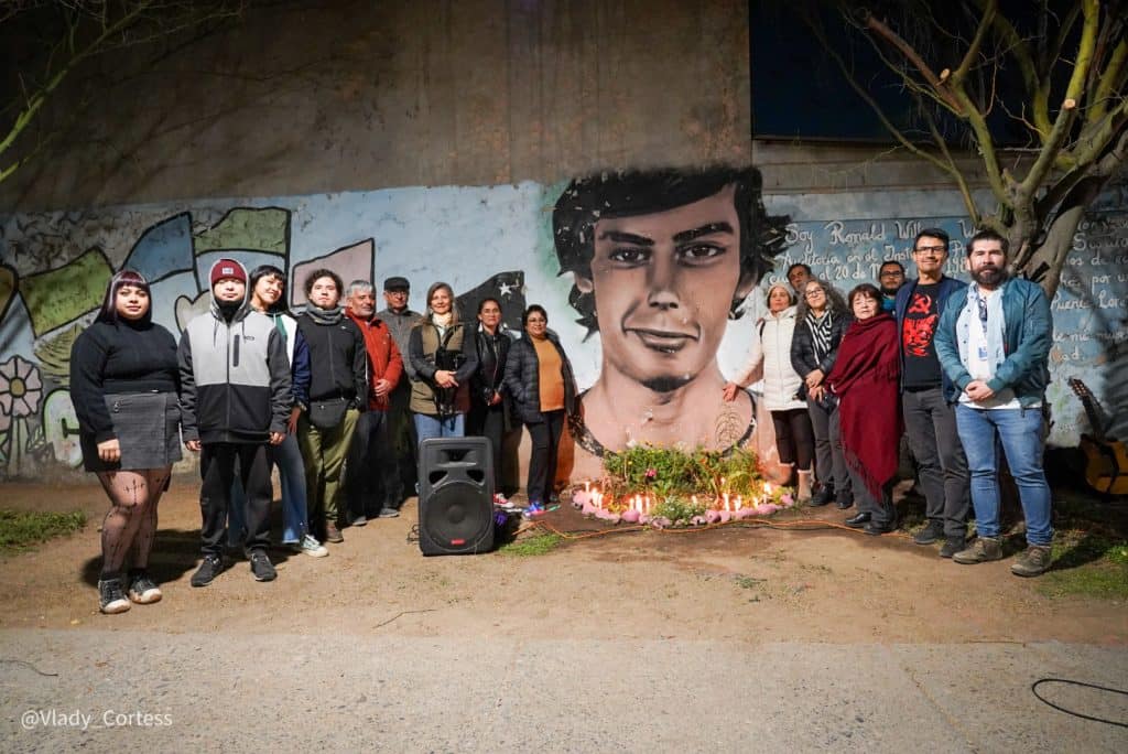 A 40 años de su asesinato, Maipú recordó a Ronald Wood entre vecinos, música y memoria viva