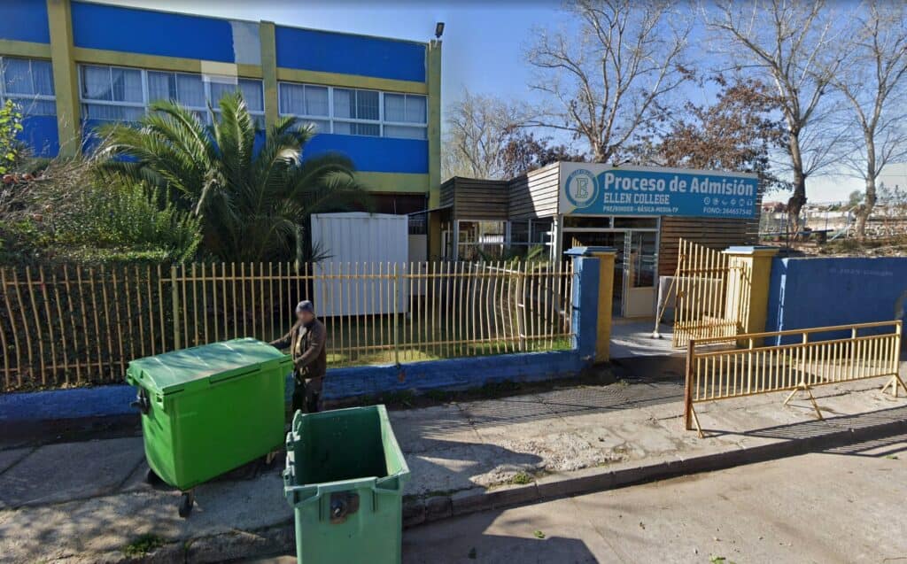 Amenaza de tiroteo en colegio Ellen College de Maipú deja sin clases a sus alumnos este martes