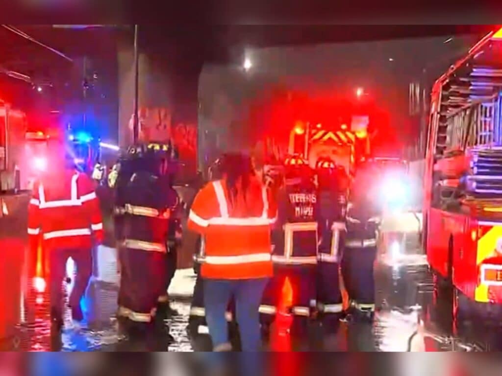 Reporte de Bomberos de Maipú: hasta 200 voluntarios desplegados en los momentos más críticos del temporal
