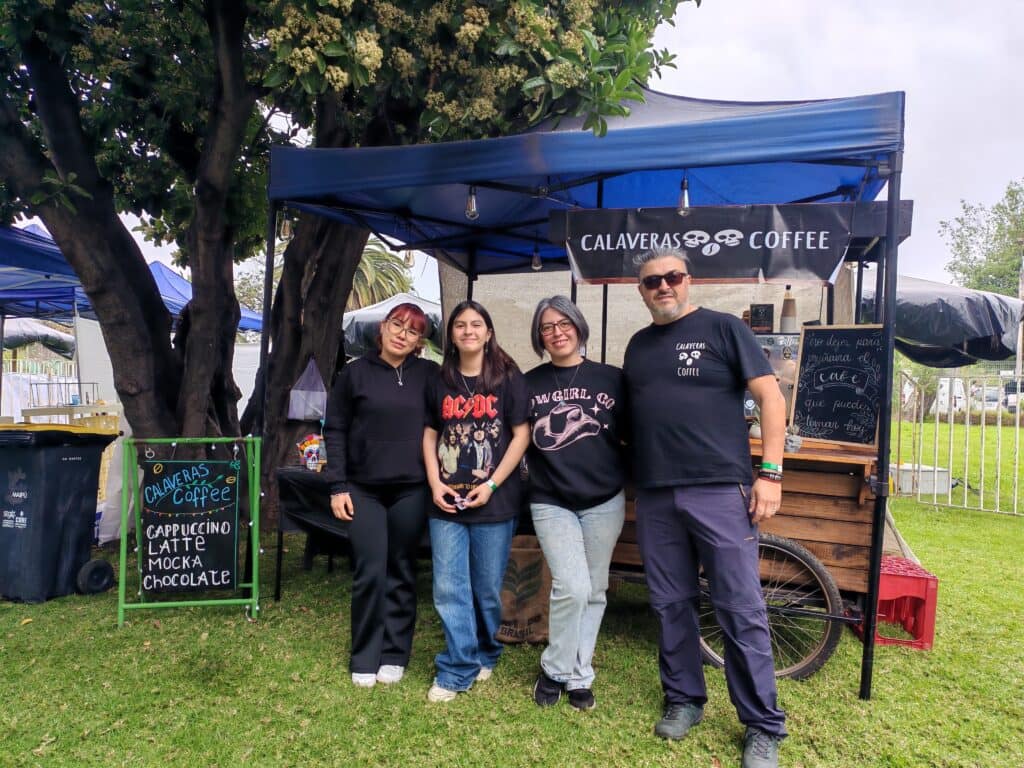Calaveras Coffee, la cafetería de El Rosal que abre solo en las tardes, debutó como expositora en Maipú Cafetero