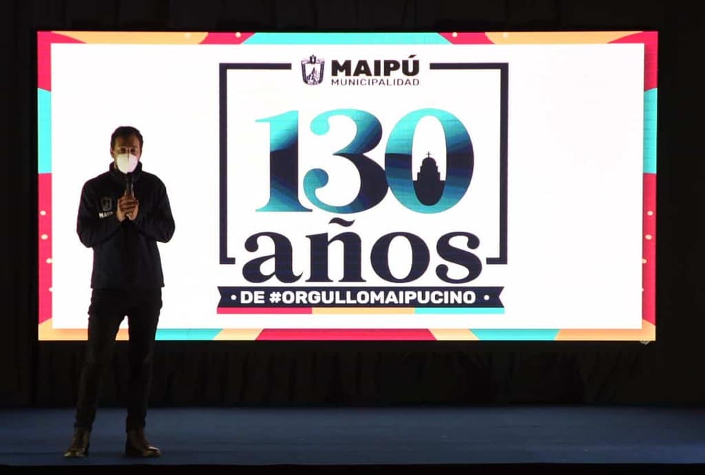 130° Aniversario de Maipú: alcalde reconoció a «orgullos maipucinos» como Izkia Siches, Alejandro Zambra y Sammis Reyes