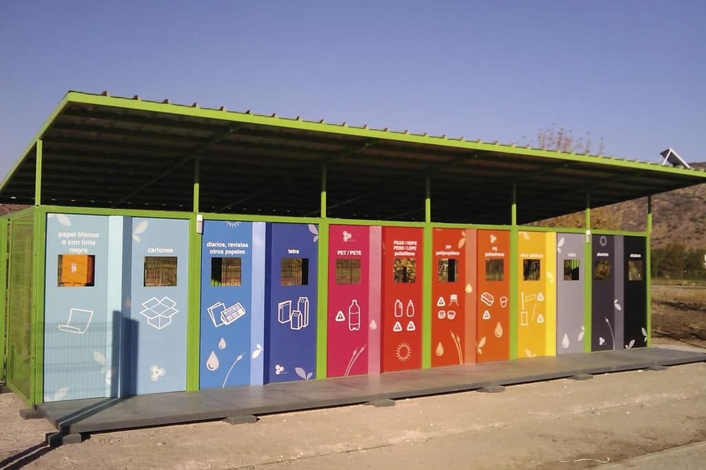 Reciclaje, cachureos y escombros en Maipú