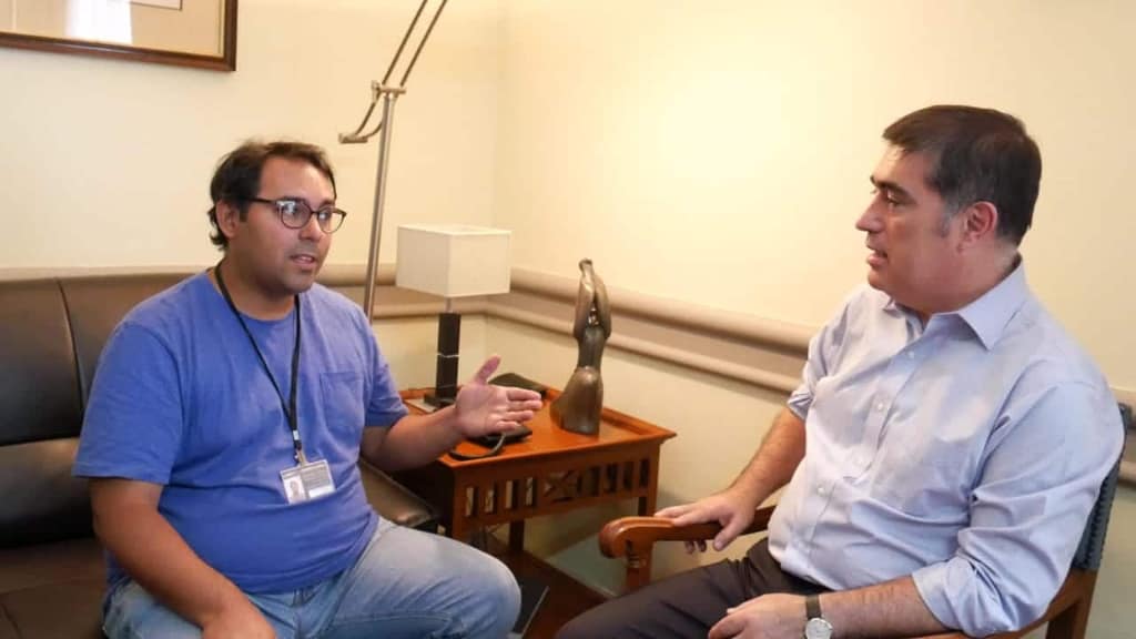 Mario Desbordes para La Voz de Maipú: la historia de una entrevista con el político del momento