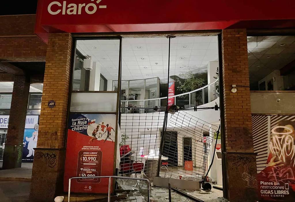 saqueos en maipu claro chile