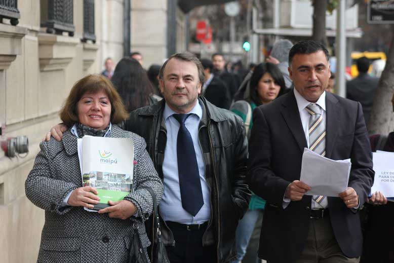 Christian Vittori se hizo acompañar del Diputado Pepe Auth