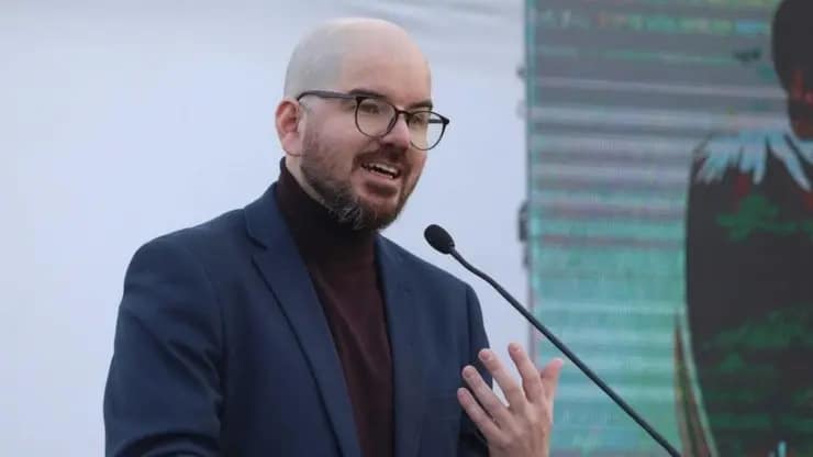 acusa constitucionalmente