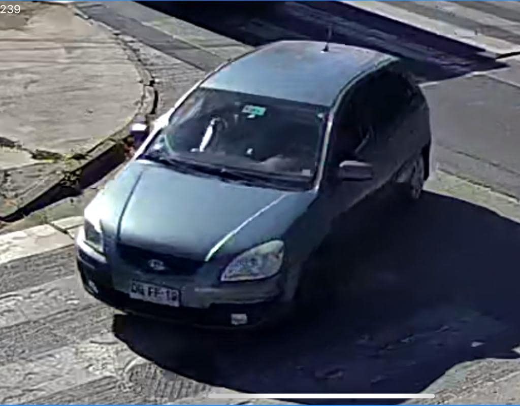 auto gris robo casas maipú