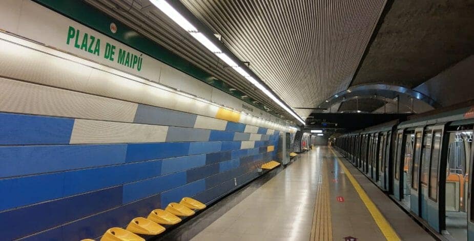 Metro Plaza de Maipú