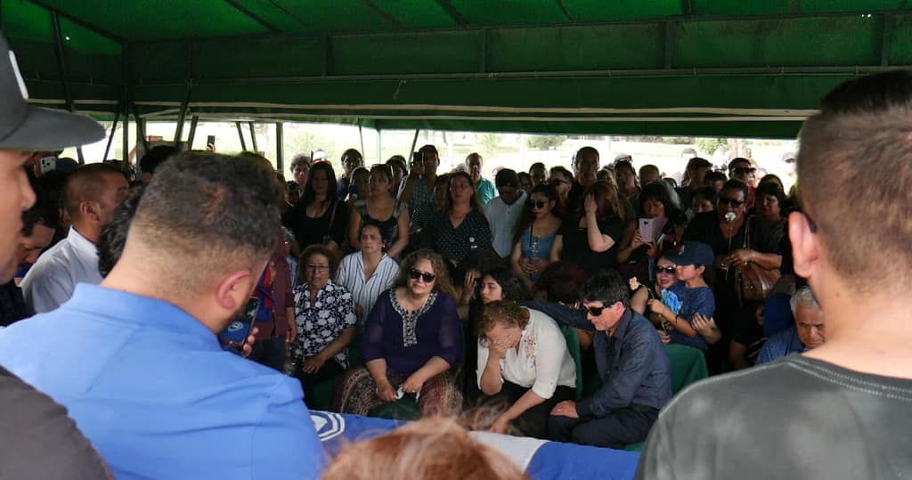 «Fue a dar su vida por todos nosotros»: así fue el sentido adiós de Abel Acuña Leal
