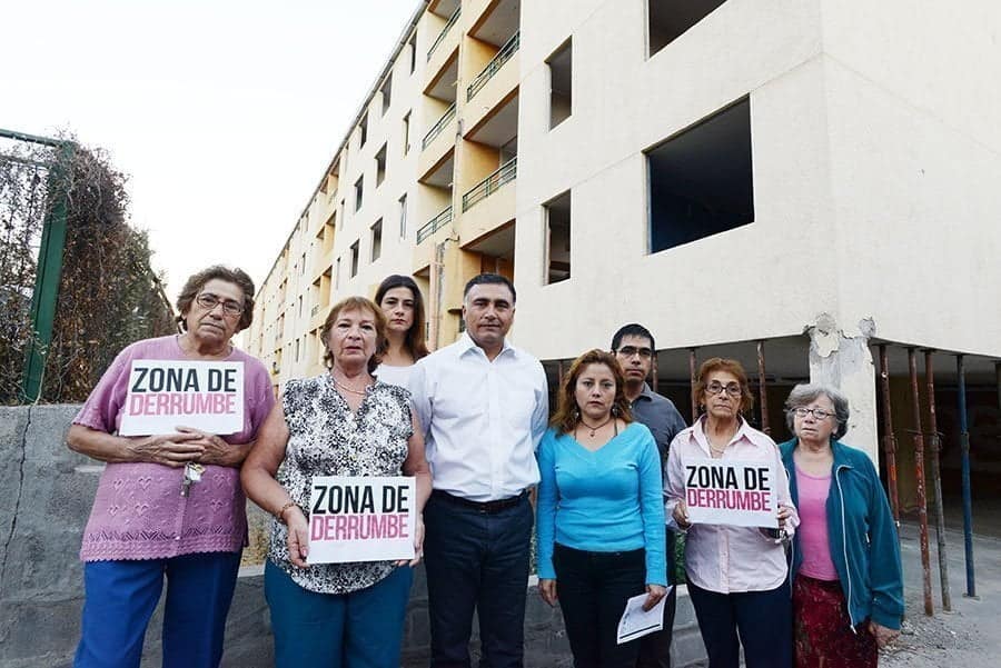Christian Vittori acompañó a un grupo de vecinos que aún no encuentran solución