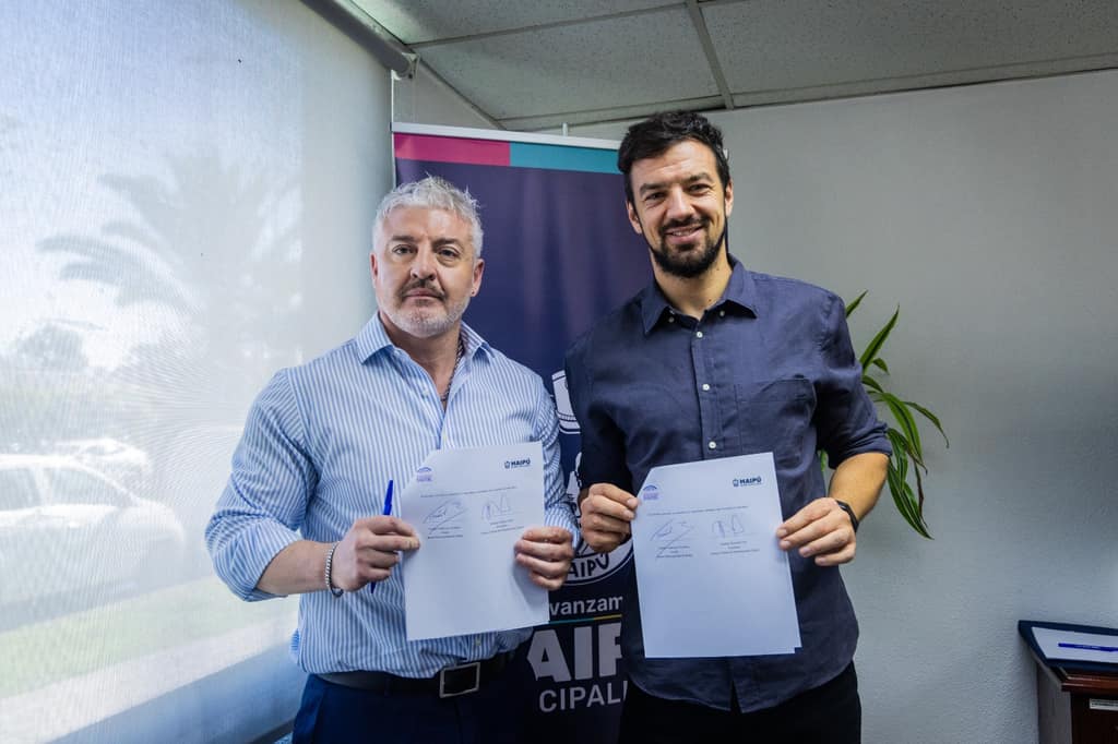 Cableado en Maipú: Municipalidad y Cámara Chilena de Infraestructura Digital firman convenio para remoción de cables aéreos en desuso