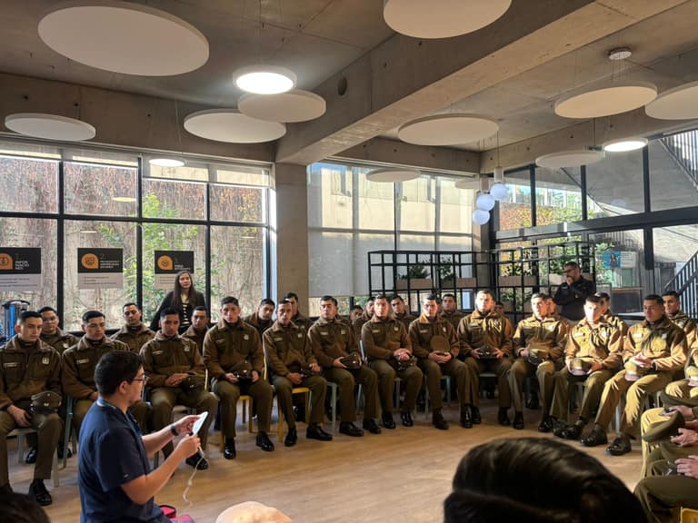 carabineros en formacion duoc uc