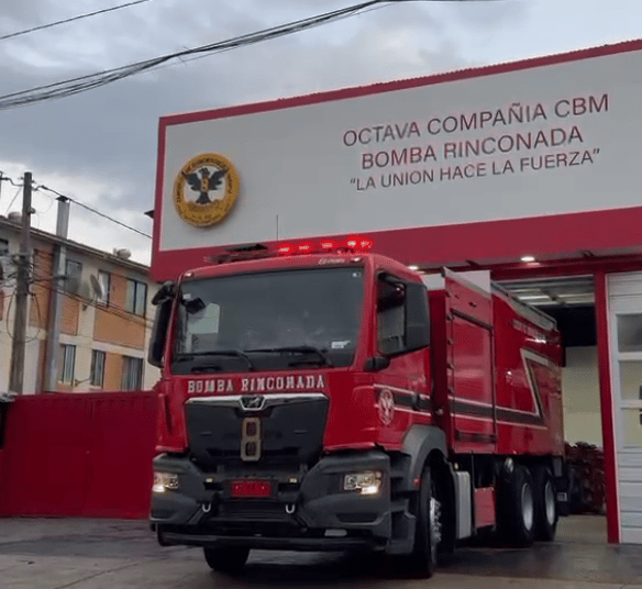 Cuerpo de Bomberos de Maipú envía carro BT-8 a la Región de Coquimbo tras sistema frontal