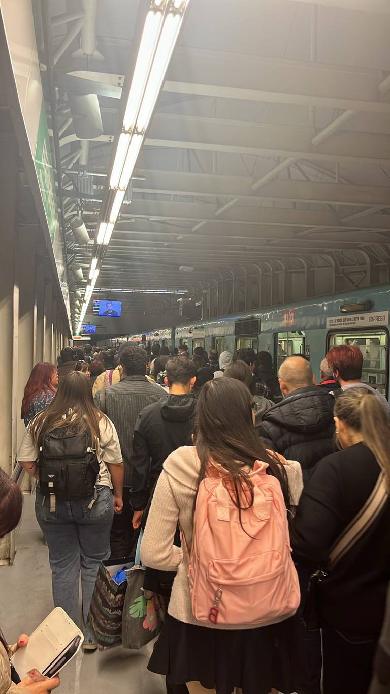 Desalojo en Metro de Santiago