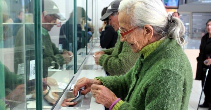 pensión básica Sebastián Piñera