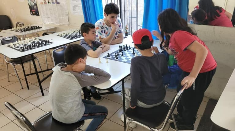 taller ajedrez niños antú