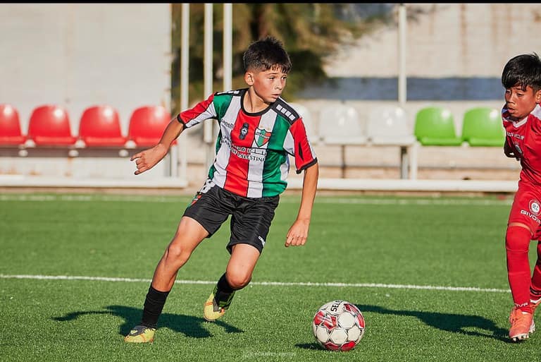 Palestino sub 12 campeón con tres maipucinos
