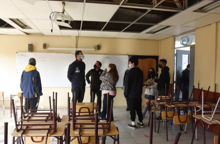 Municipalidad de Maipú anunció inversión de 300 millones pesos en infraestructura para Liceo Santiago Bueras