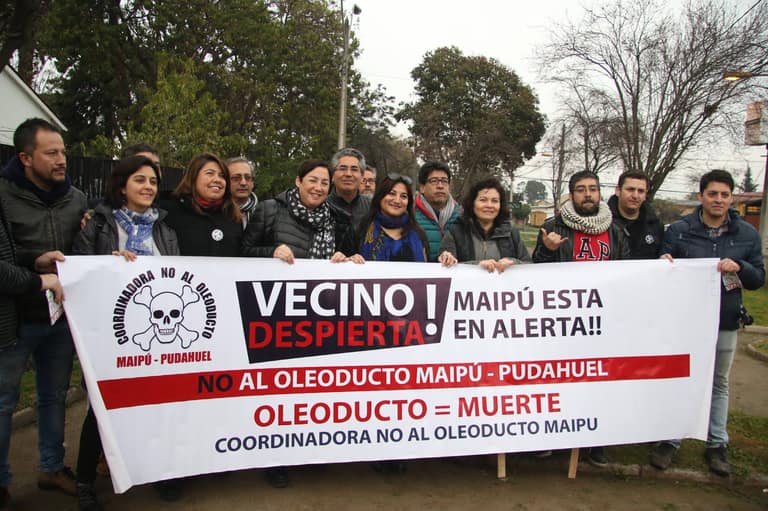 Beatriz Sánchez con la Coordinadora No al Oleoducto Maipú