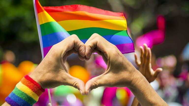 El Colegio e instituto cristiano Luis Gandarillas es acusado de homofobia
