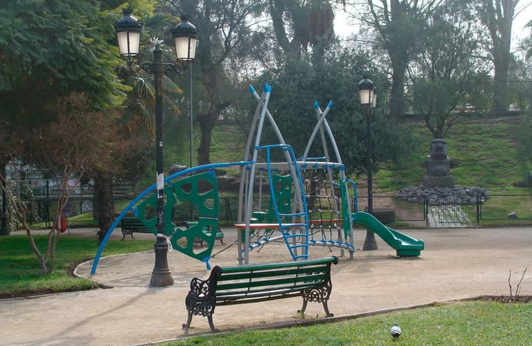 Plaza Rapa Nui se transforma en un nuevo espacio de entretención
