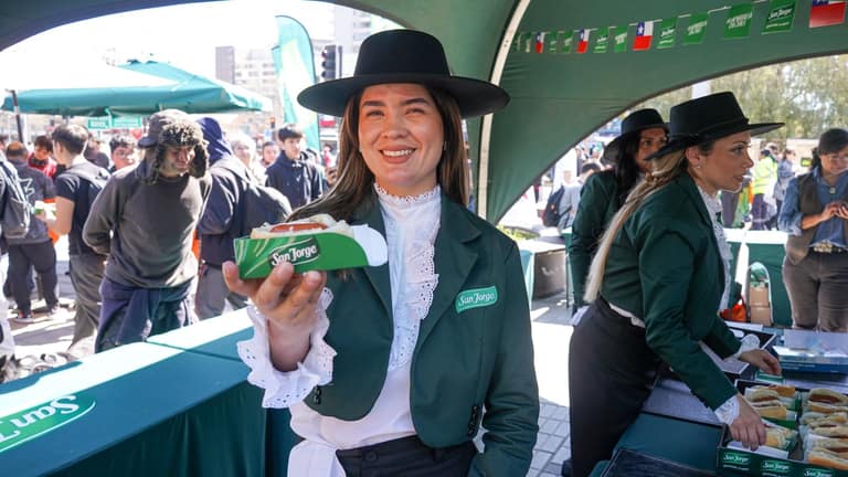 Día del Choripan en Maipú: más de 5 mil unidades gratis este jueves en la Plaza