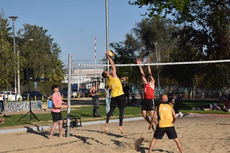 Volley playa Maipú