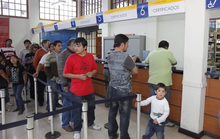 Registro Civil y Municipio llaman a renovar cédulas de identidad vencidas