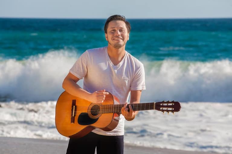 cantante mera