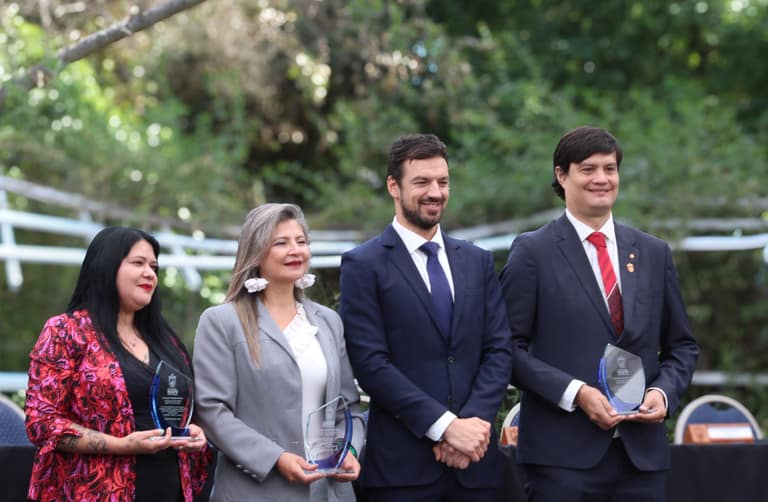 reconocimiento ex concejales