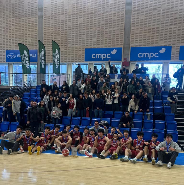 Básquetbol del Colegio Internacional Alba de Maipú se corona en la Copa Soprole UC y en la fase comunal de los Juegos Deportivos Escolares sub-17