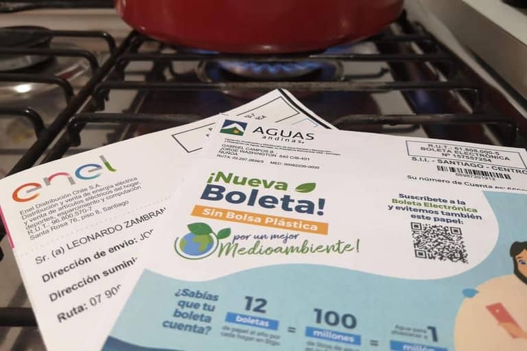 servicios básicos deuda