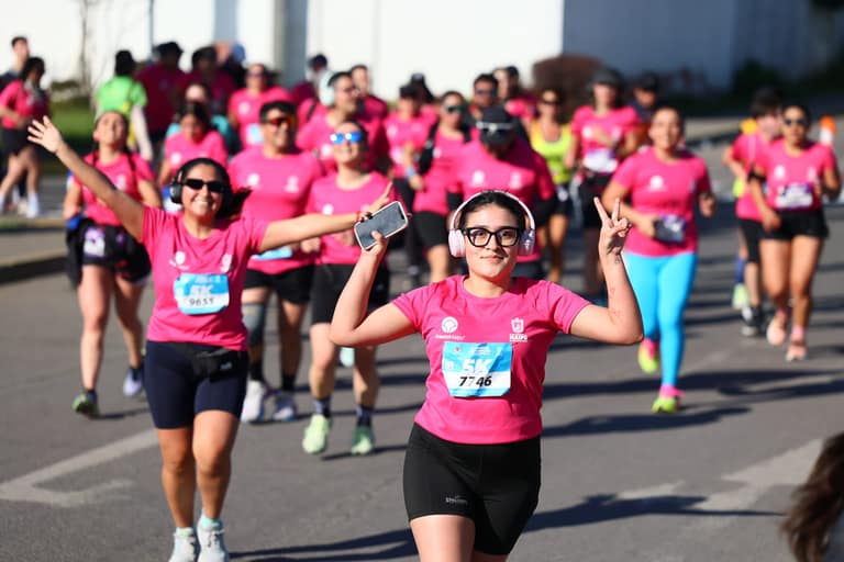 [Fotos] Lo que dejó la Corrida Familiar en Maipú: récord de 10.000 asistentes, compromiso verde y la mira puesta en los 21K