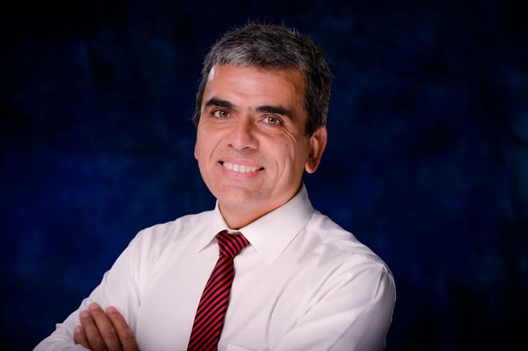 Exfiscal Carlos Gajardo estará en Feria del Libro de Maipú