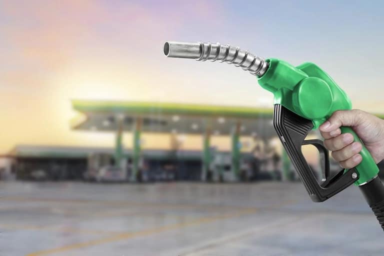 Alza del precio de los combustibles