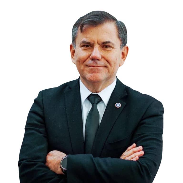 el exGeneral Enrique Bassaletti buscará ser diputado por el Distrito 8