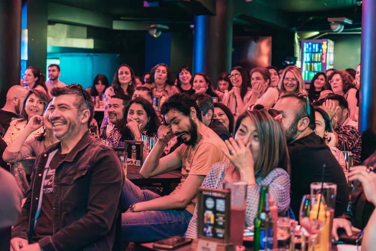 Reacciones del público en show de Gon Trujillo.