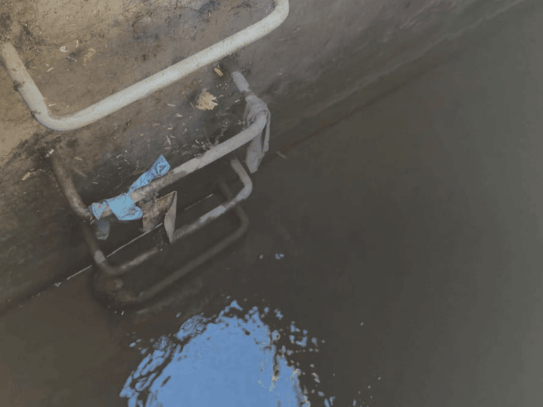 menor cae por cámara sin tapa