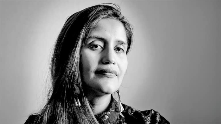 Daniela Catrileo: «No me gusta pensar la poesía como algo que sirve, la pienso como algo vital»