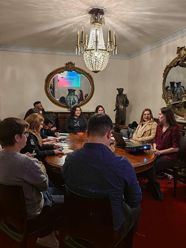 Representantes del Teatro Municipal de Maipú fueron al De Santiago