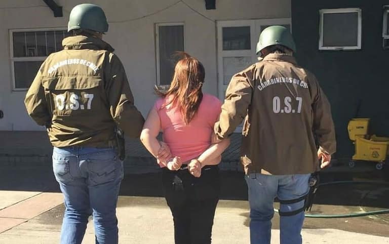mujer detenida