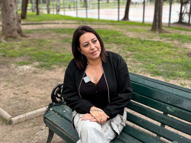 Macarena Urbina, la «Tía Makita» de Maipú: «La fórmula perfecta de criar es solo el amor; yo no iba a nublar la felicidad de mi hijo»