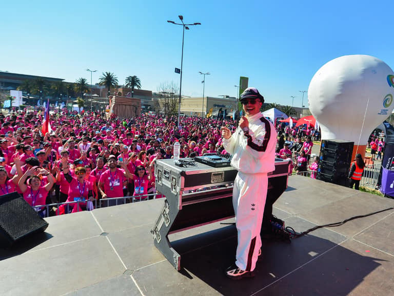 [Fotos] Lo que dejó la Corrida Familiar en Maipú: récord de 10.000 asistentes, compromiso verde y la mira puesta en los 21K