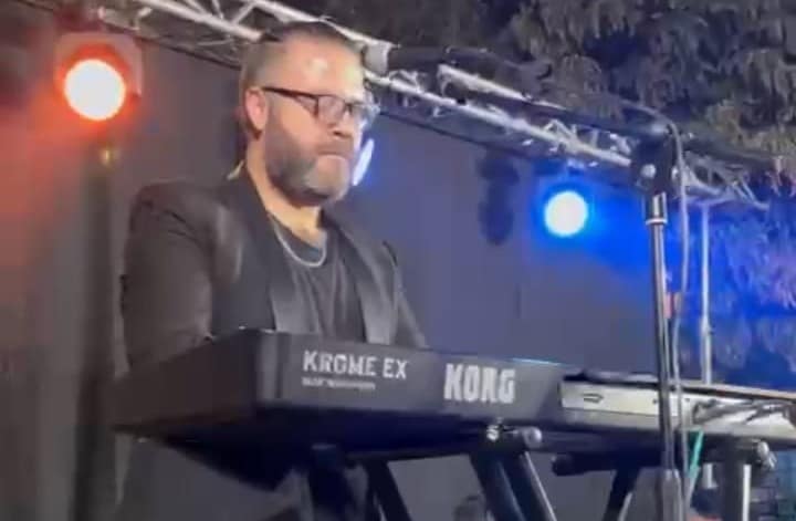Javier Caris, integrante Orquesta Bohemia Latina