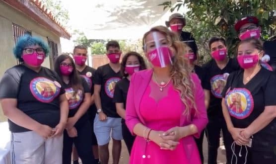 Foto de su lanzamiento de campaña a través de Instagram.