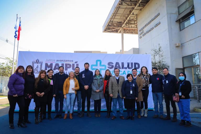 El Alcalde Tomás Vodanovic anunció más horas médicas en Maipú