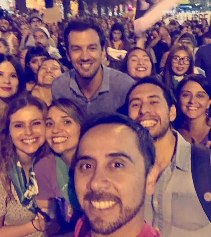 Nicolás Jara ha acompañado a Vodanovic en su recorrido por la política